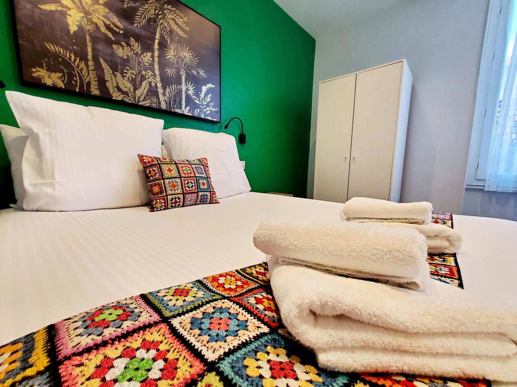 Logis Hotel Belle Etoile Виши Екстериор снимка